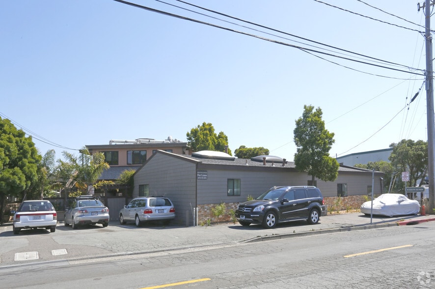 55-75 Gate 5 Rd, Sausalito, CA for lease - Primary Photo - Image 1 of 7
