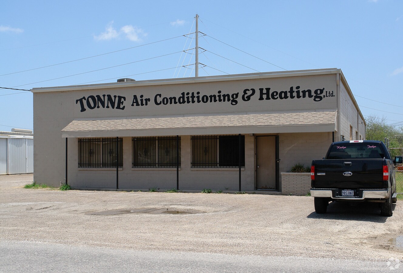 718 Cantwell Dr, Corpus Christi, TX 78408