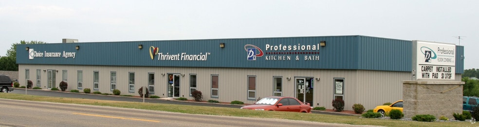 1011-1019 S Spring St, Beaver Dam, WI for sale - Building Photo - Image 2 of 11