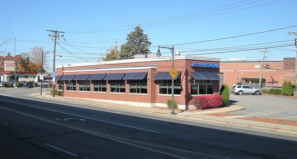 640 Arsenal St, Watertown, MA for lease - Building Photo - Image 1 of 6