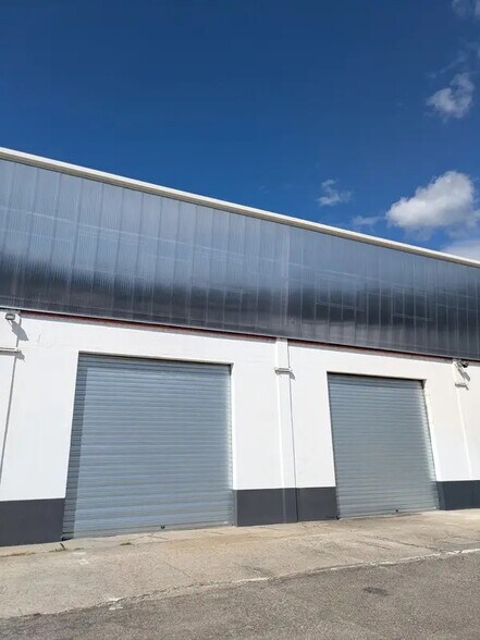 Office in Chambéry for lease - Building Photo - Image 3 of 3