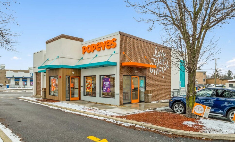 7135 Ogden Ave, Berwyn, IL for sale - Building Photo - Image 1 of 1