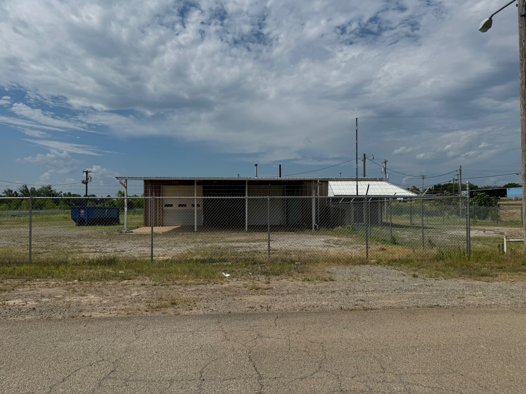 1001 N Little Ave, Cushing, OK for sale Primary Photo- Image 1 of 1