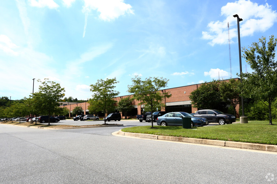 1730 Twin Springs Rd, Baltimore, MD for lease - Building Photo - Image 3 of 9