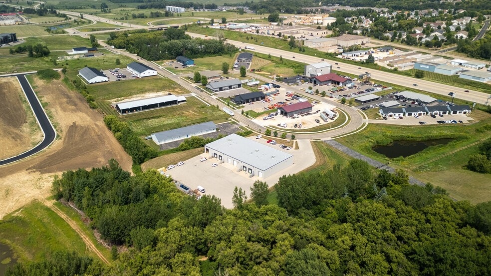 6131 Rome Cir, Rochester, MN for lease - Aerial - Image 3 of 14