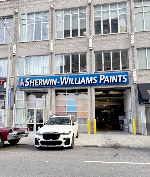 617 W 46th St, New York, NY for lease - Building Photo - Image 1 of 1