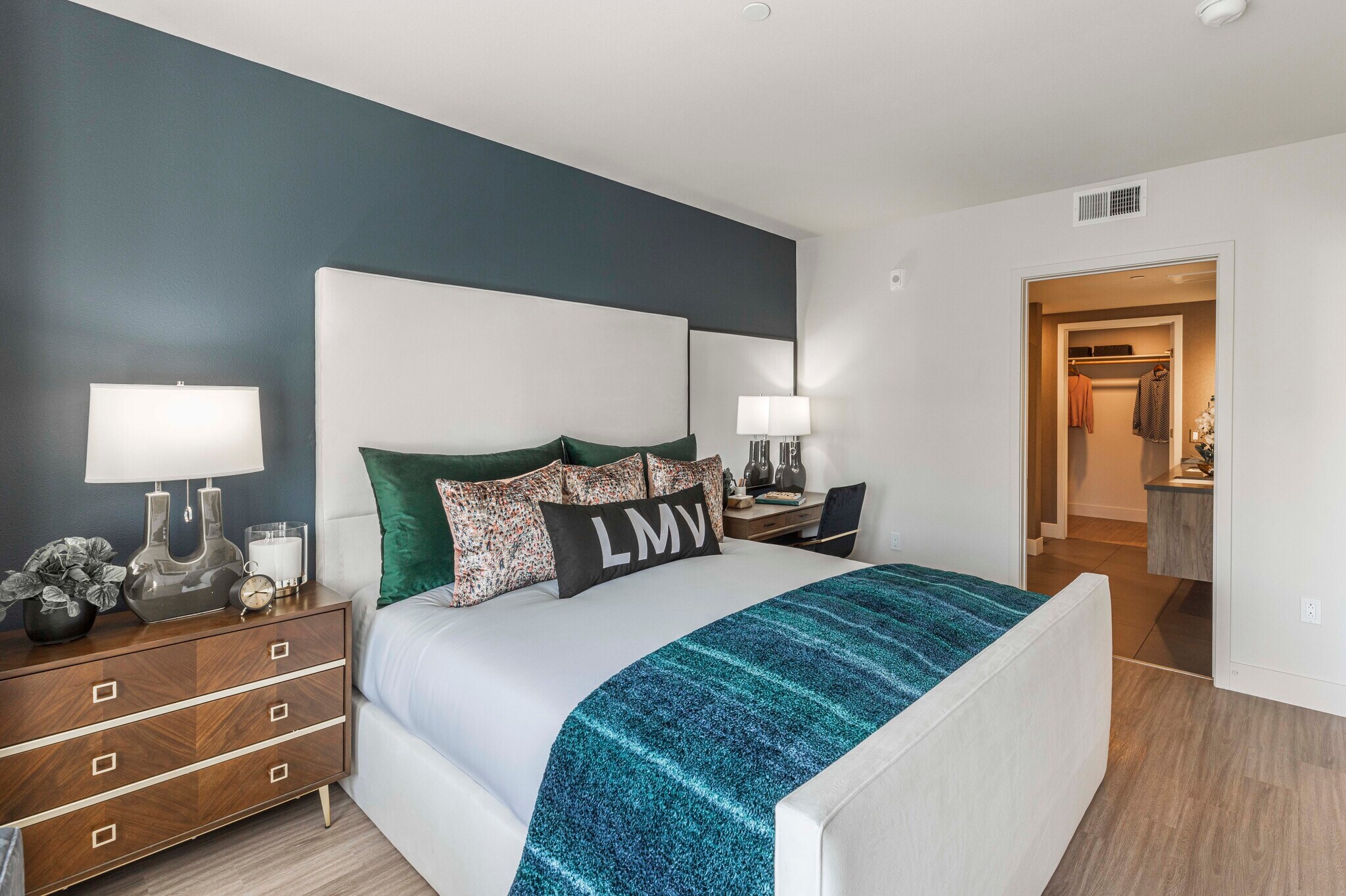 2580-2590 California St, Mountain View, CA 94040 - Landsby | LoopNet