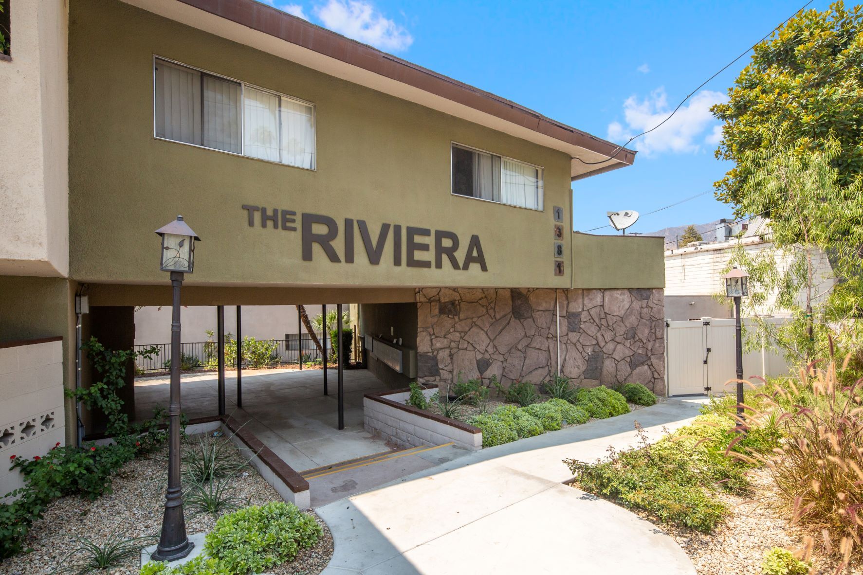 1381 N San Gabriel Canyon Rd, Azusa, CA for sale Building Photo- Image 1 of 1