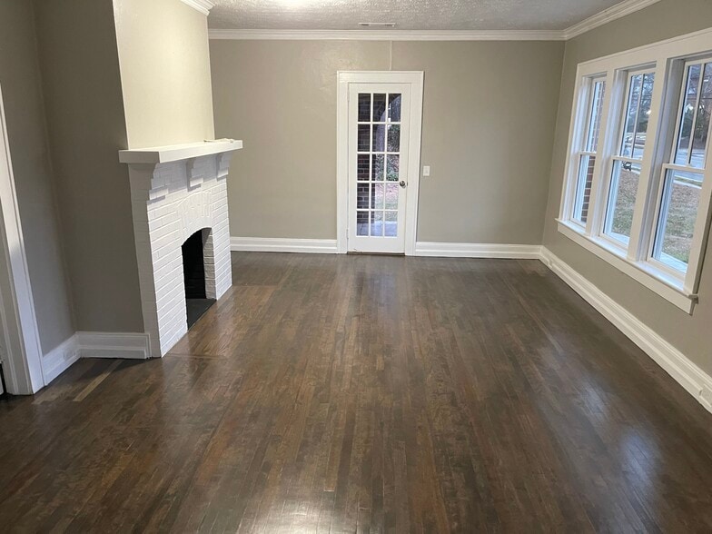 490 S Perry St, Lawrenceville, GA for lease - Building Photo - Image 2 of 20