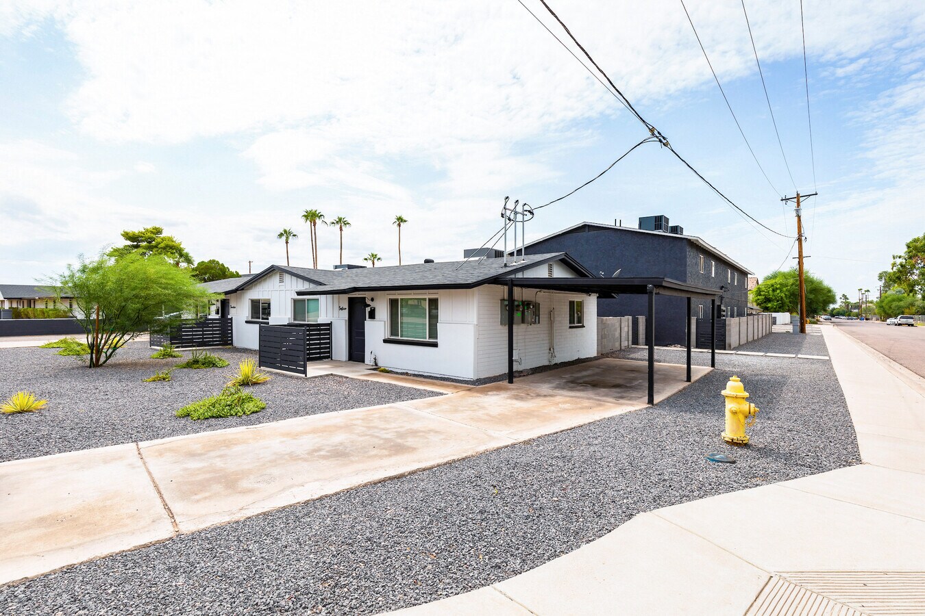 3405 E Pinchot Ave, Phoenix, AZ 85018