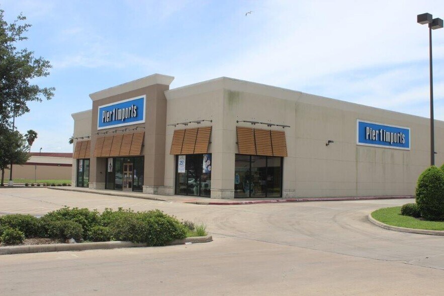 7903 N Navarro St, Victoria, TX for sale - Primary Photo - Image 1 of 1