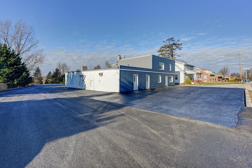 1482 Seven Valleys Rd, York, PA for lease - Building Photo - Image 2 of 14