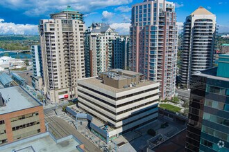 1040 7th Ave SW, Calgary, AB - AERIAL  map view - Image1