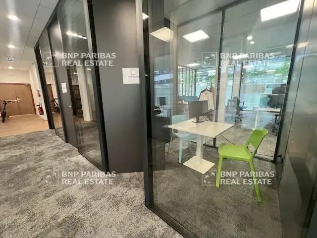 Office in Lyon for lease Interior Photo- Image 1 of 8