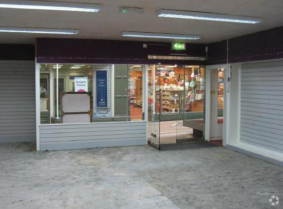 Market Pl, Newark for lease - Building Photo - Image 3 of 8