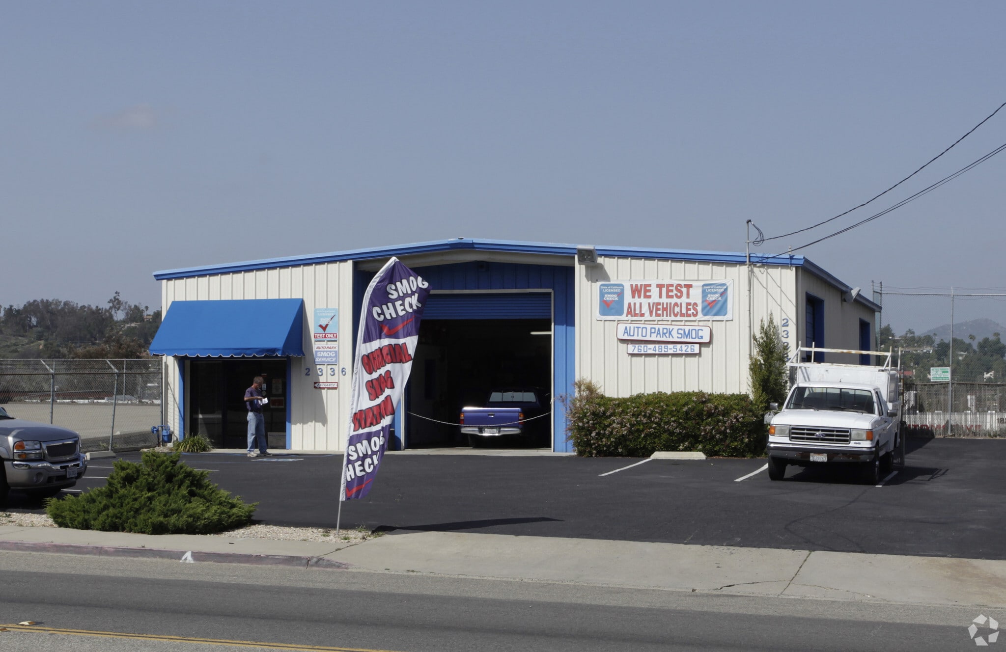 2336-2338 Auto Park Way, Escondido, CA for lease Primary Photo- Image 1 of 6