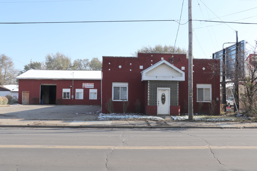 1103 N Wooster Rd, Barberton, OH for sale - Building Photo - Image 1 of 1