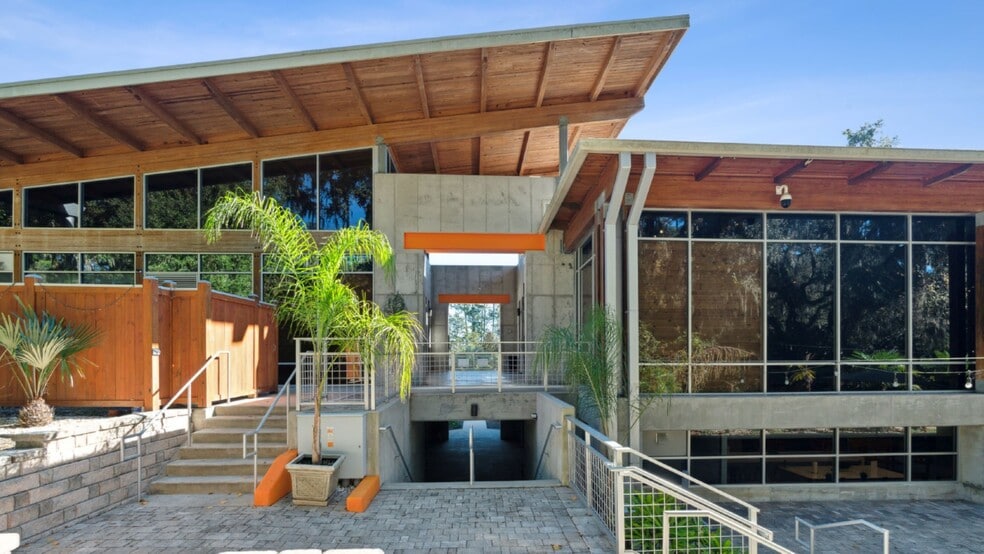 7600 Nw 5th Pl, Gainesville, FL for sale - Building Photo - Image 2 of 10