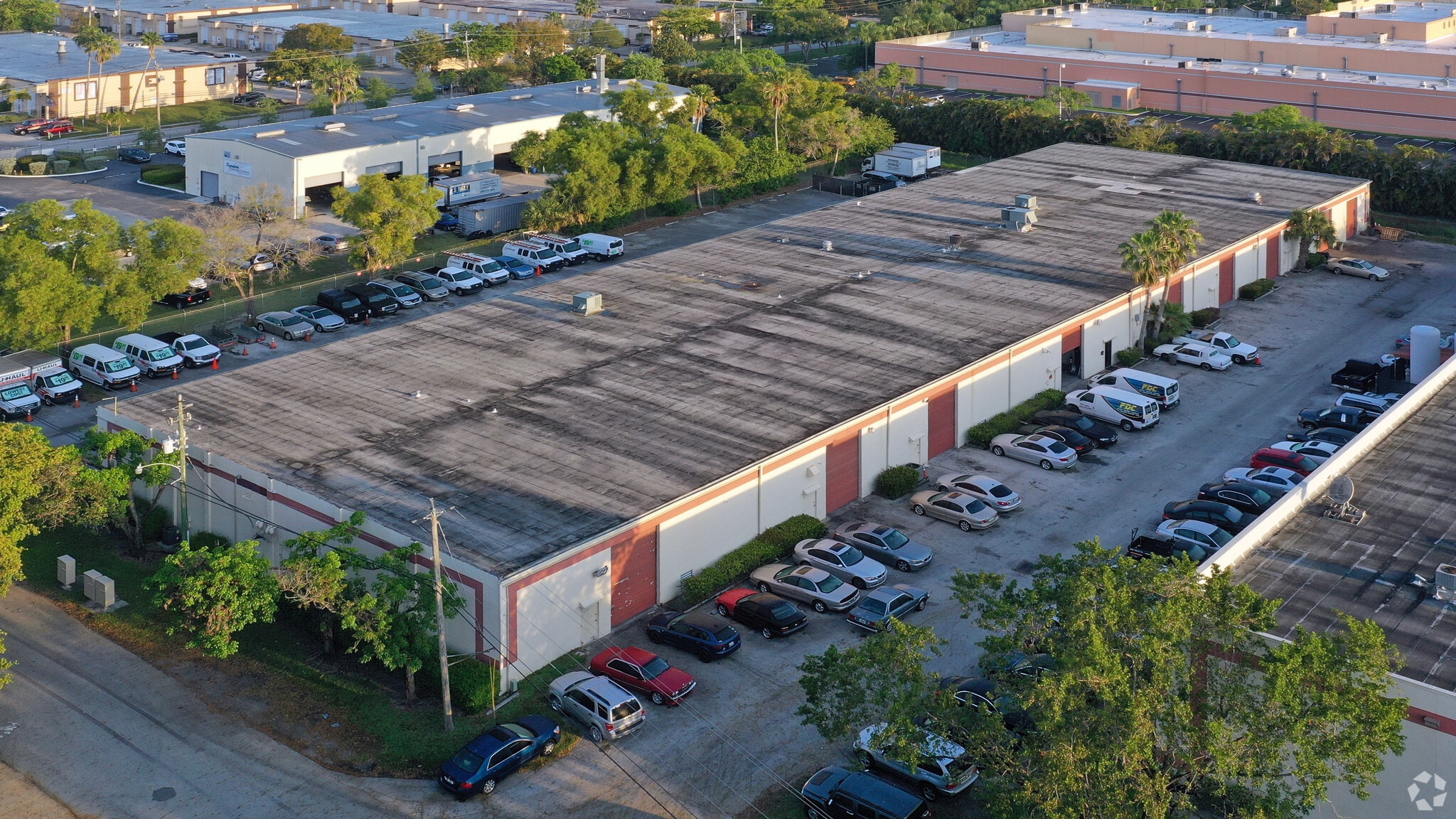 6851 SW 21st Ct, Davie, FL for sale Primary Photo- Image 1 of 1