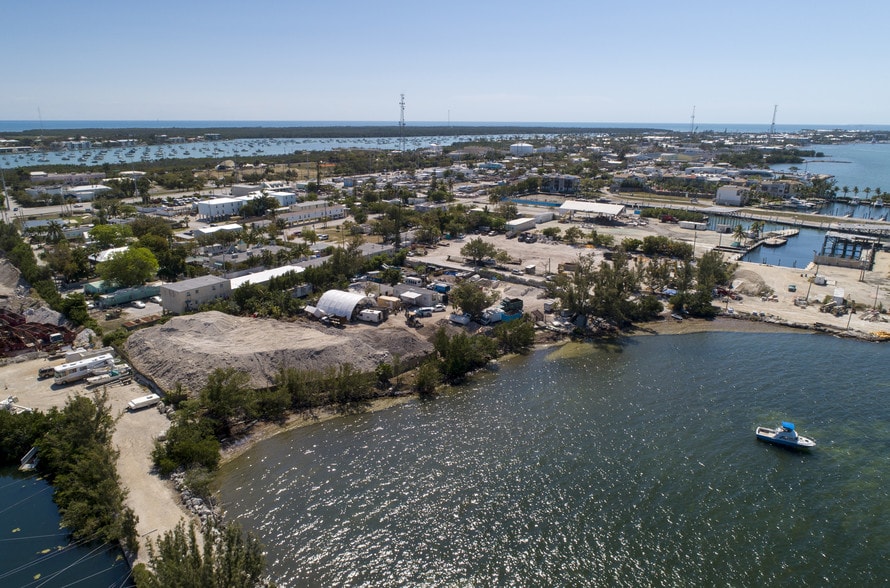 990 41st St, Marathon, FL for sale - Building Photo - Image 3 of 6