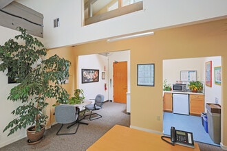 2395-2399 Shattuck Ave, Berkeley, CA for lease Interior Photo- Image 1 of 8