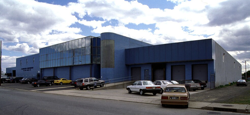 146 Hanse Ave, Freeport, NY for sale - Primary Photo - Image 1 of 1