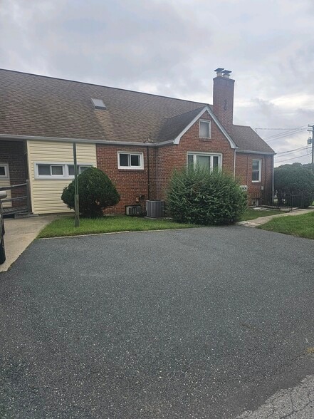 7100 German Hill Rd, Baltimore, MD for lease - Building Photo - Image 3 of 19