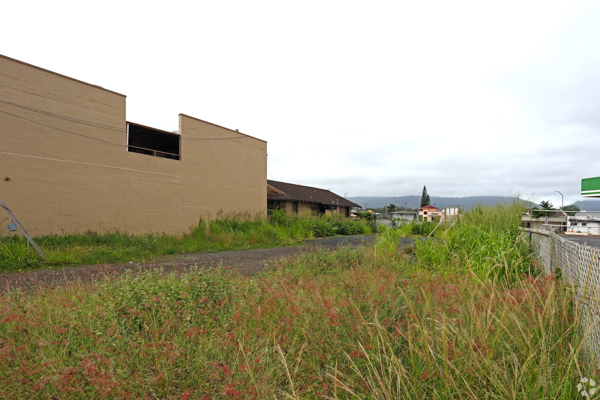 123 Mango St, Wahiawa, HI for sale Primary Photo- Image 1 of 1