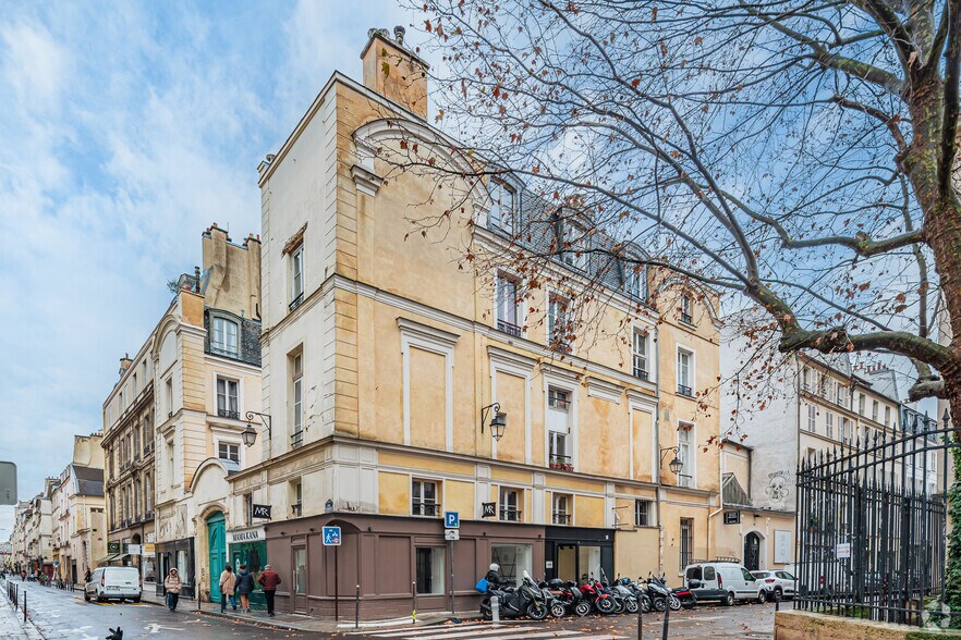 8 Rue Charlot, Paris for lease - Primary Photo - Image 1 of 2