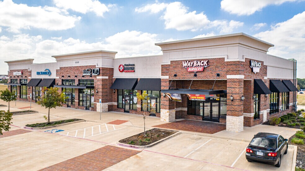 8049 Preston Rd, Frisco, TX for lease - Primary Photo - Image 1 of 11