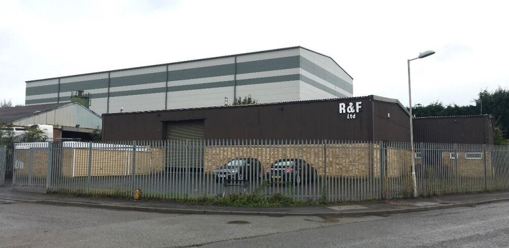 Ham Ln, Kingswinford for sale Primary Photo- Image 1 of 1