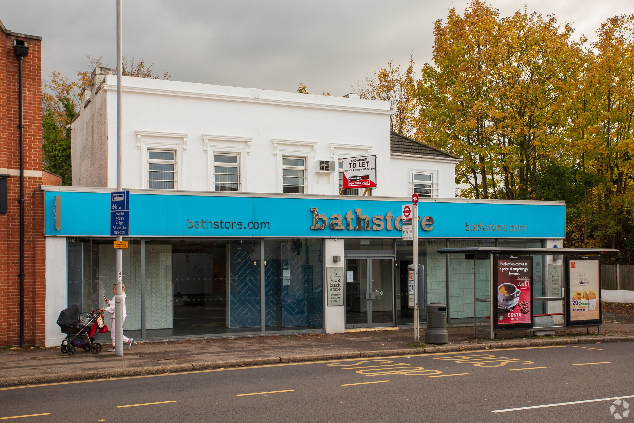 London Rd, Kingston Upon Thames for sale Primary Photo- Image 1 of 1