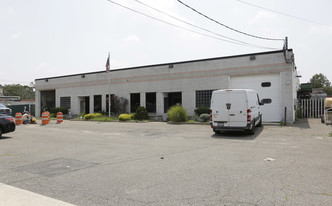 136 Gazza Blvd, Farmingdale NY - Warehouse