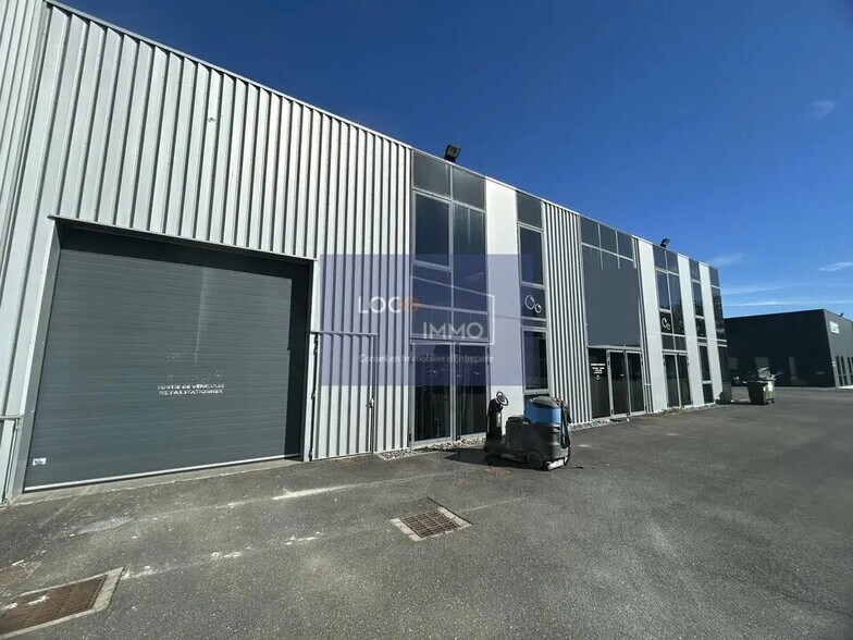 Flex in Gradignan for lease - Building Photo - Image 2 of 12