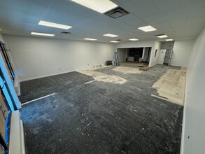 725 S Main, Forked River, NJ for lease Interior Photo- Image 2 of 7