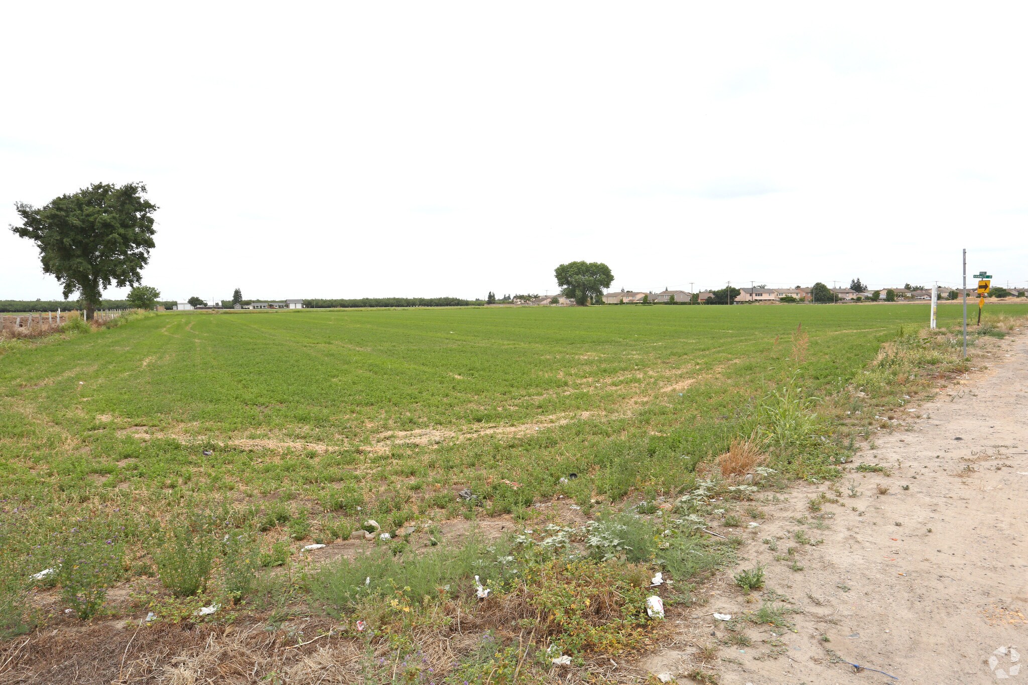 Highway 99, Salida, CA for sale Primary Photo- Image 1 of 1