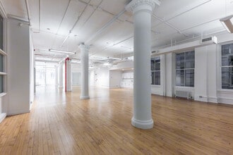 584-590 Broadway, New York, NY for lease Building Photo- Image 1 of 5