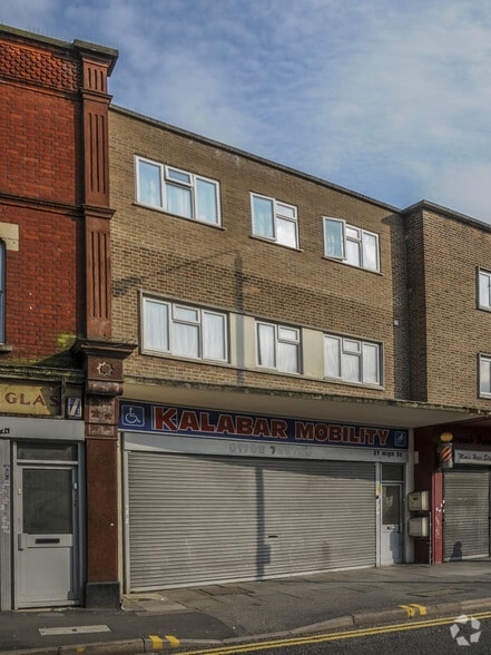 37 High St, Romford for sale - Primary Photo - Image 1 of 1