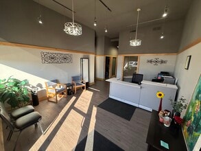 135 N State St, Zeeland, MI for lease Interior Photo- Image 2 of 6