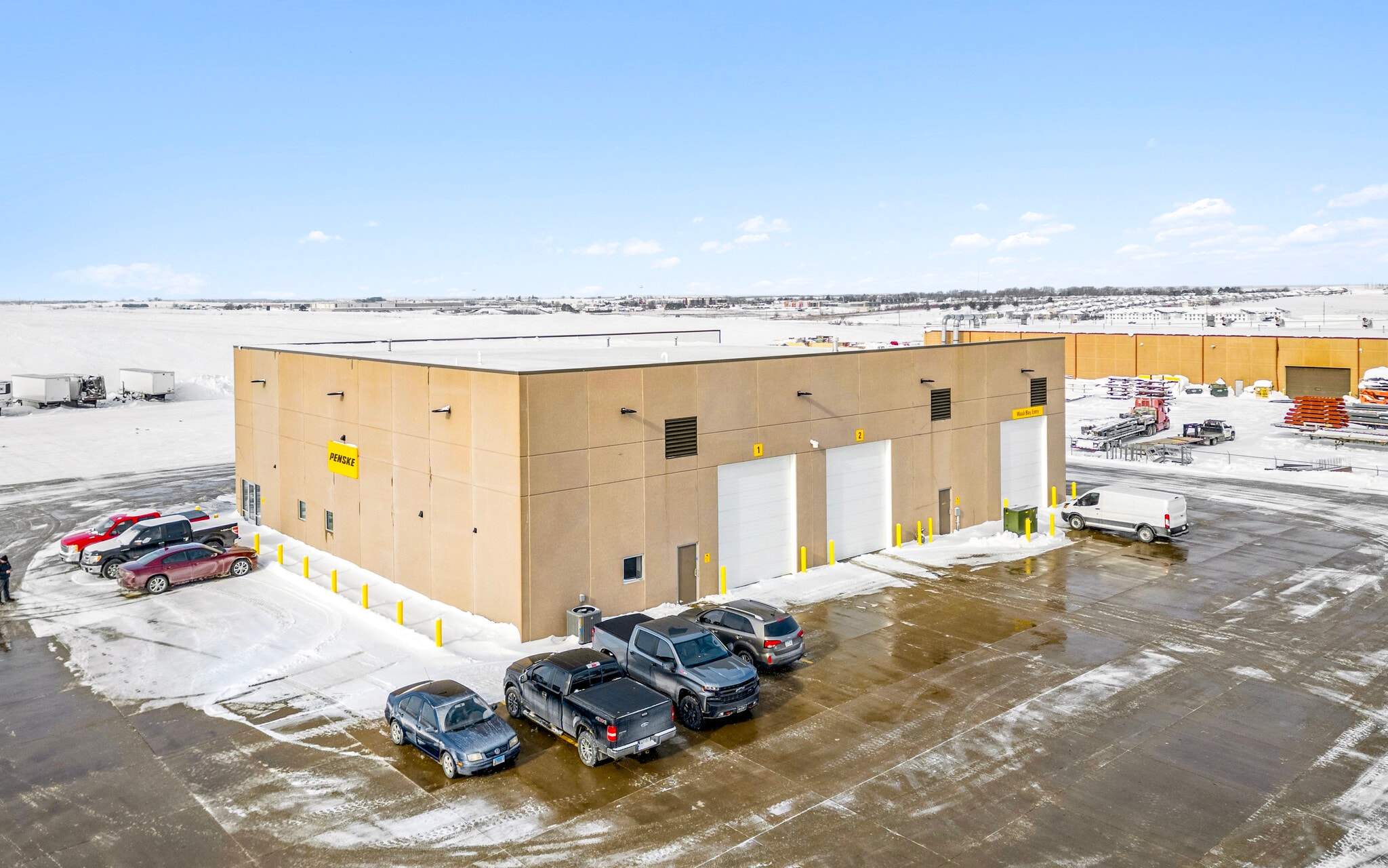 9525 Cox Springs Rd, Peosta, IA for sale Primary Photo- Image 1 of 1