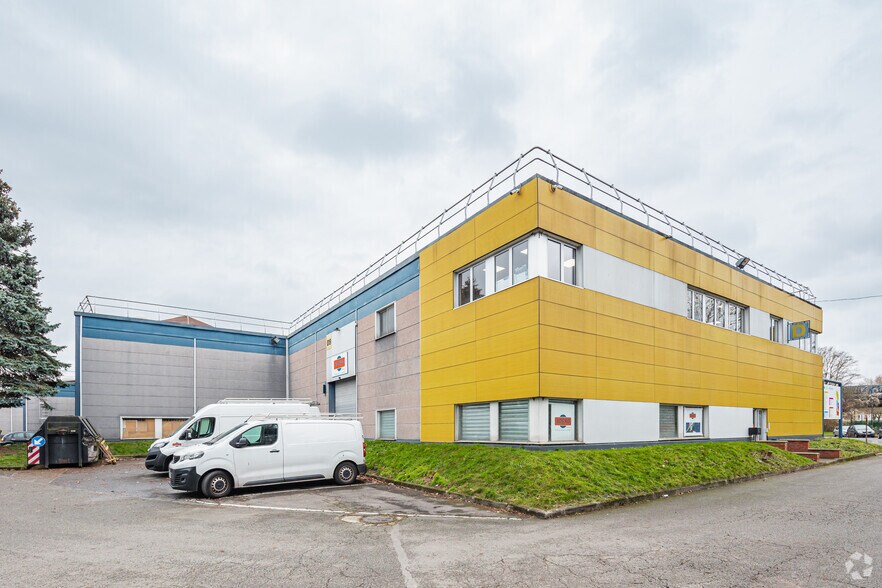 Flex in Villeneuve-d'Ascq for lease - Building Photo - Image 3 of 4