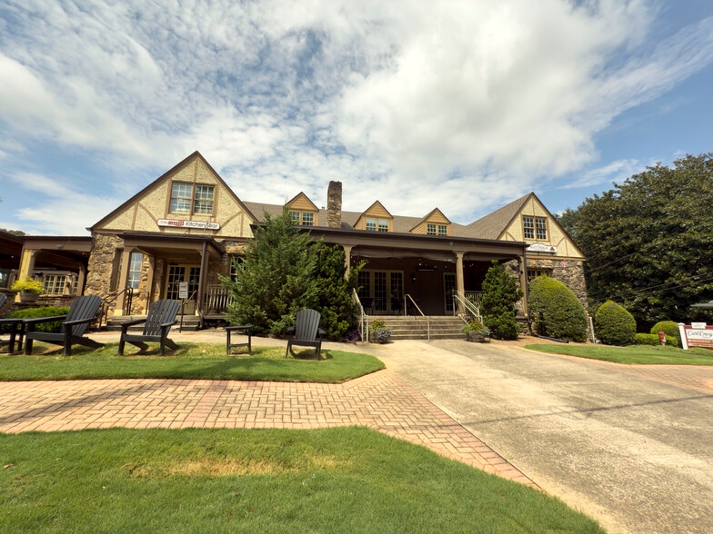 590 Mimosa Blvd, Roswell, GA for lease - Building Photo - Image 1 of 22