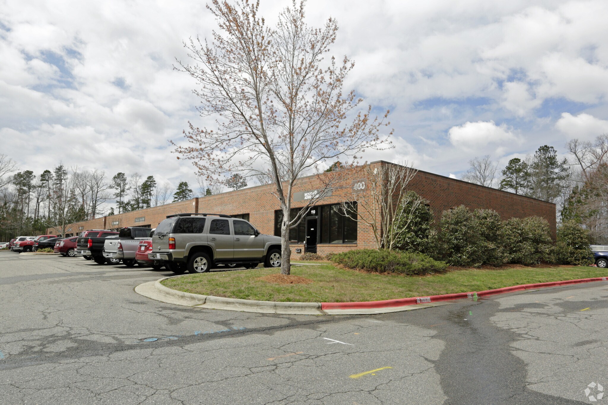 400 Dominion Dr, Morrisville, NC for lease Building Photo- Image 1 of 4