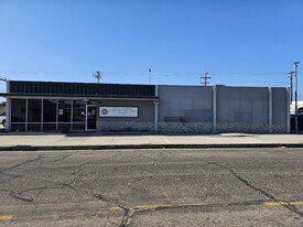 135 Magnolia Ave, Oxnard CA - Parking Garage