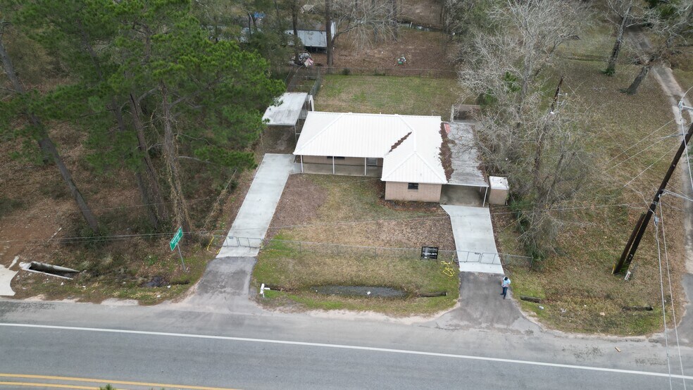 26785 FM 2090, Splendora, TX 77372
