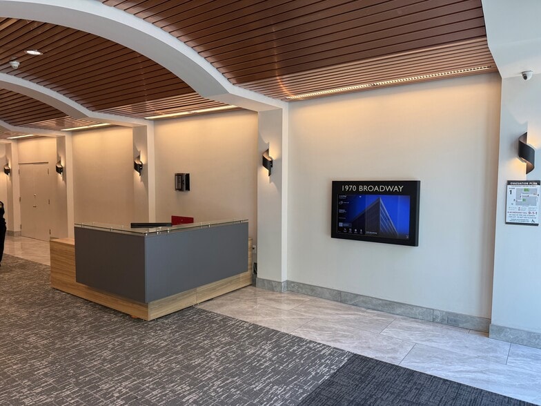 1970 Broadway, Oakland, CA for lease - Interior Photo - Image 2 of 5