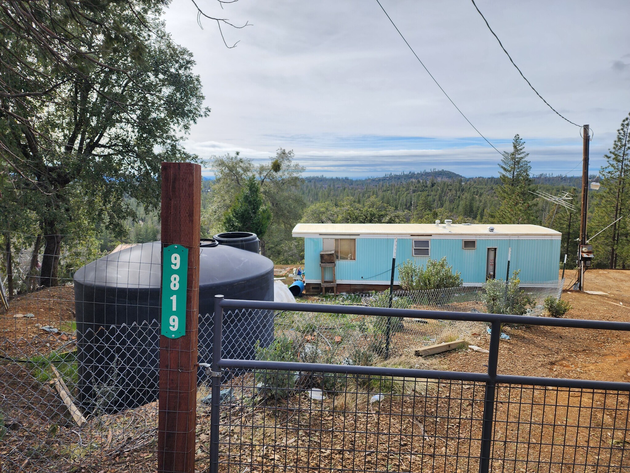 9819 Wildrose Ln, Coulterville, CA 95311