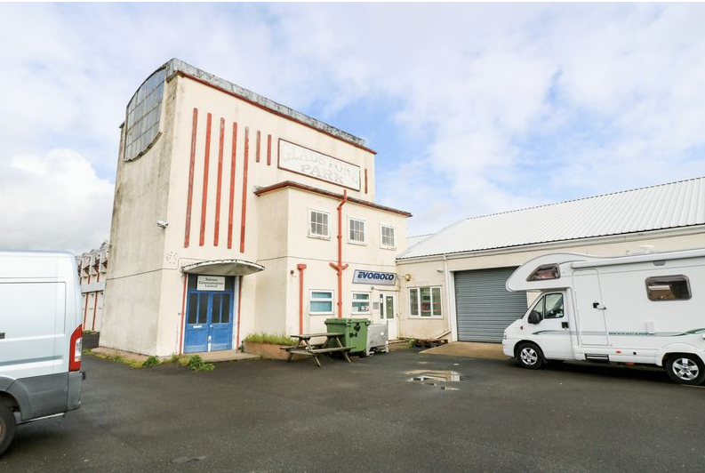 Gladstone Park, Isle Of Man for sale - Building Photo - Image 1 of 4