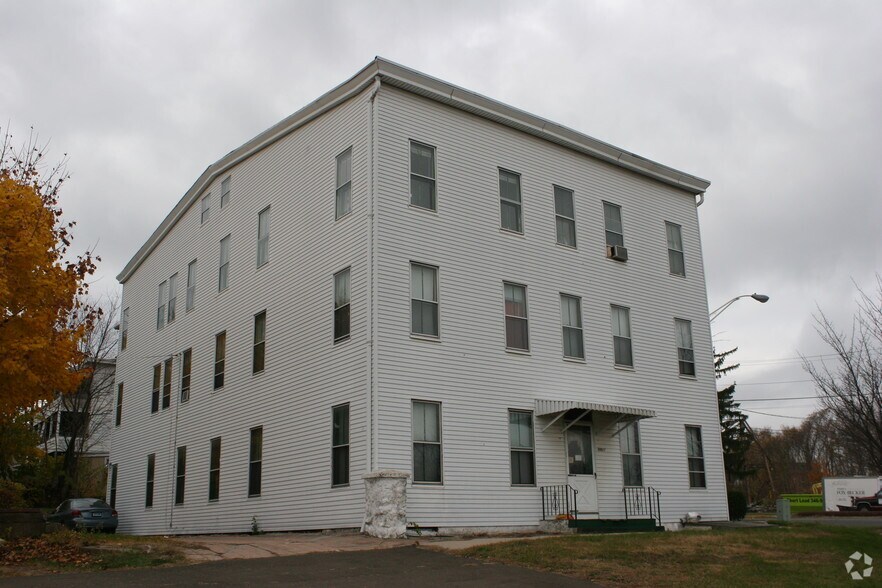 399 Dekoven Dr, Middletown, CT for sale - Primary Photo - Image 1 of 1