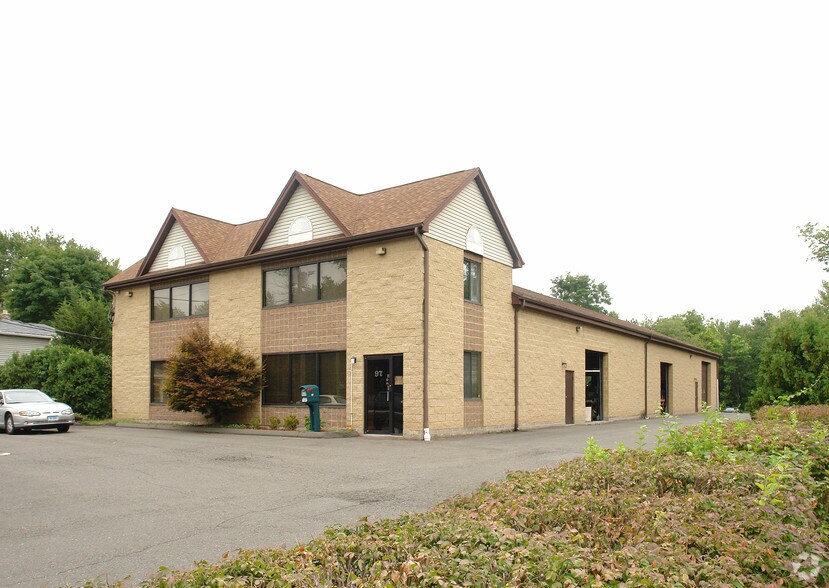 97 Forestville Ave Plainville Ct 06062 Loopnet Com